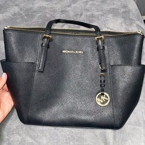 Michael Kors Tote